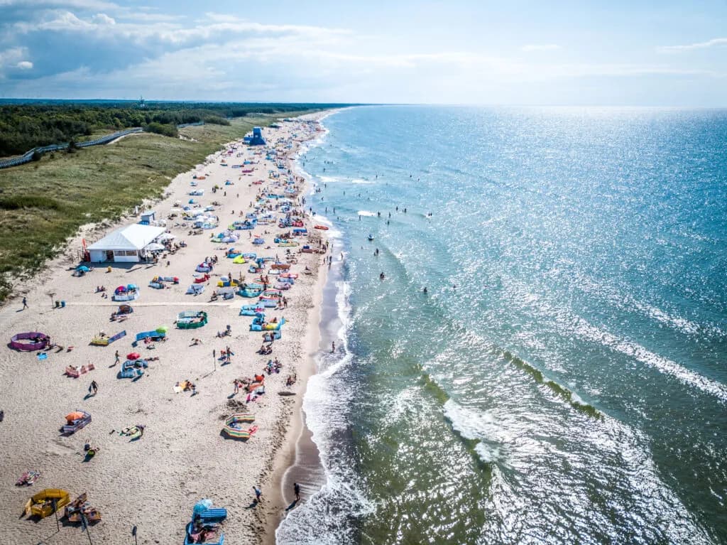 Gdzie nad morze z dziećmi? Sprawdzone tipy na udany urlop!