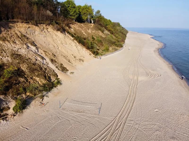 Jastrzębia Góra: Atrakcje dla rodzin i na każdą pogodę Twój przewodnik